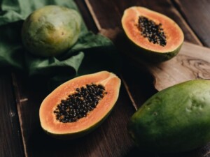 Frutto della papaya arancione matura